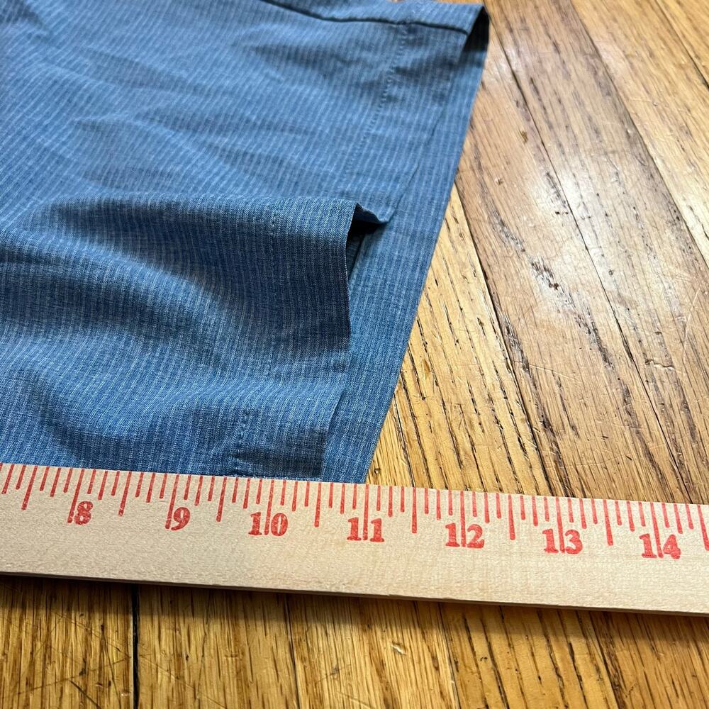 Travis Mathew Shorts Mens 32 Blue Performance Golf Stretch Flat Front - Picture 8 of 9